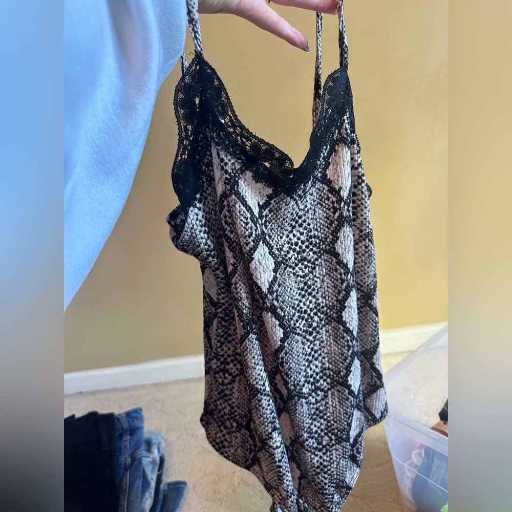 Black and White Lace Trim Snake Print Women's Top